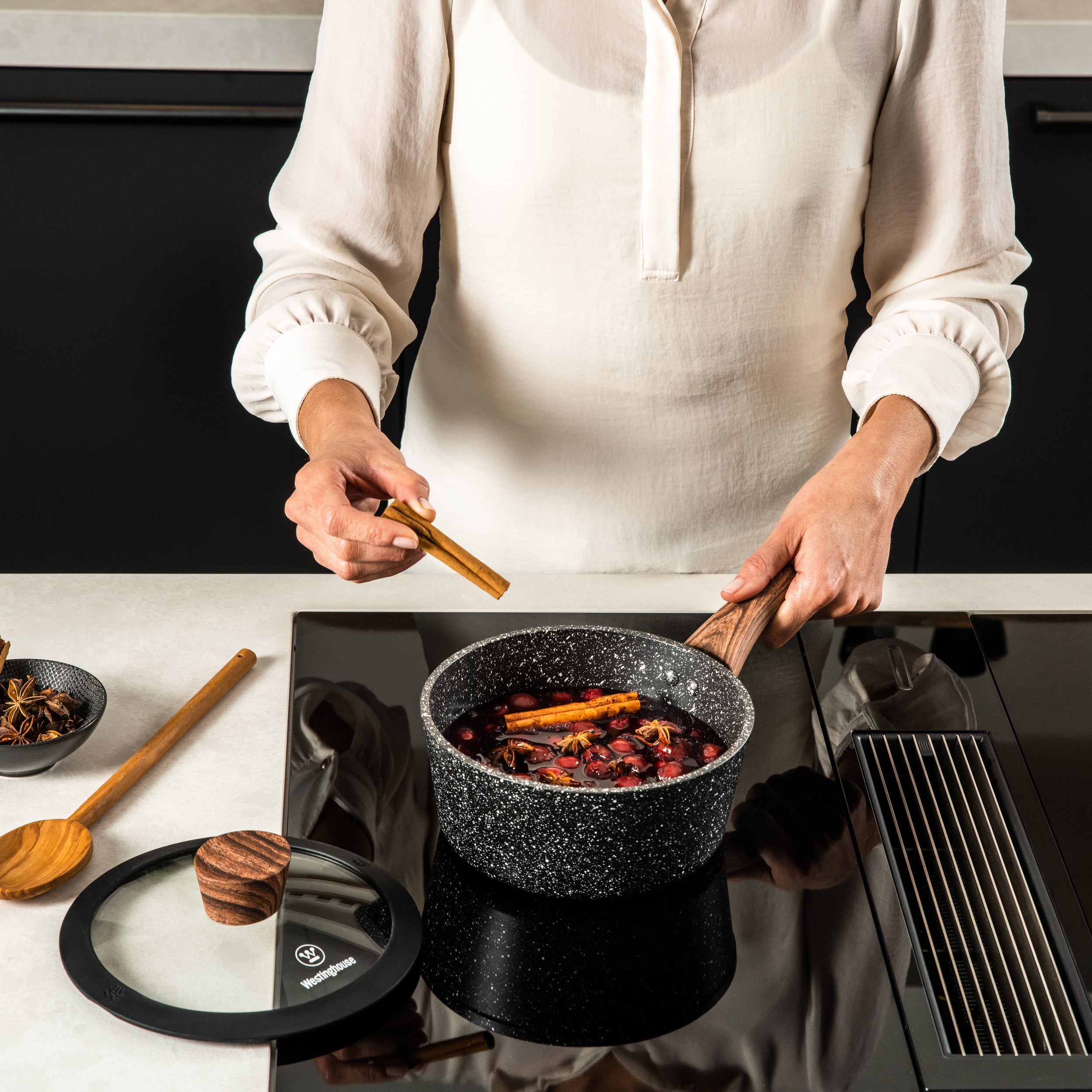 Black Marble Wood Serie - Saucepan w. Glass Lid - Ø20cm